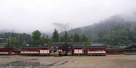 厳島神社