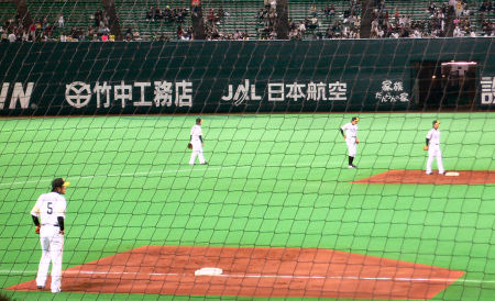 松田がすぐそこに