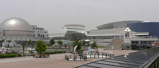 名古屋港水族館外観